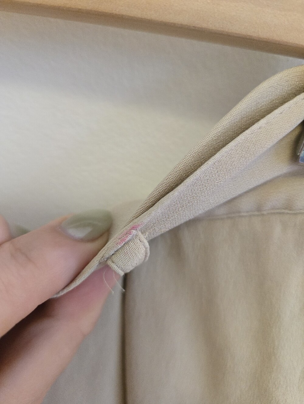 3/$30 Vintage High-Waist Silk Beige Trousers Size S/M - Picture 5 of 11